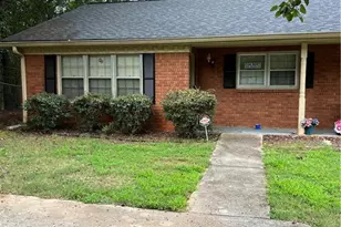 1776 Salem Woods Dr SE, Conyers, GA 30013 - Photo 4