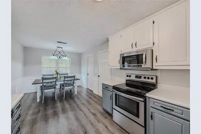 2990 Hampton Valley Drive, Loganville, GA 30052 - Photo 8