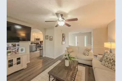 2990 Hampton Valley Drive, Loganville, GA 30052 - Photo 6
