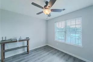 2990 Hampton Valley Dr, Loganville, GA 30052 - Photo 14