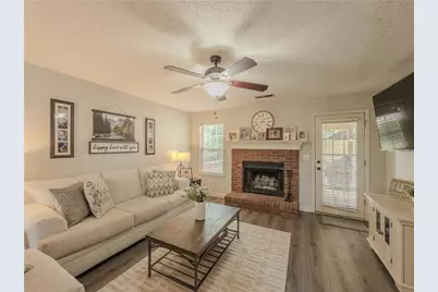2990 Hampton Valley Drive, Loganville, GA 30052 - Photo 4