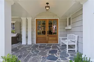 912 Beaverbrook Dr NW, Atlanta, GA 30318 - Photo 4