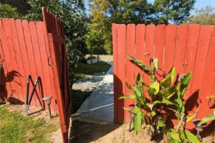 1500 Old Salem Dr SE, Conyers, GA 30013 - Photo 10