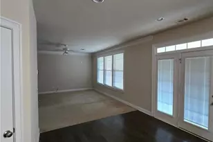3353 Bridge Walk Dr, Lawrenceville, GA 30044 - Photo 4