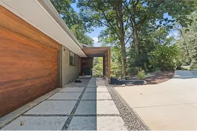 4351 Peachtree Dunwoody Road NE, Atlanta, GA 30342 - Photo 2