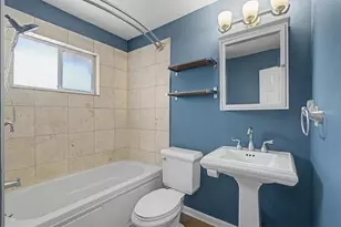 136 Peachtree Memorial Dr NW, Atlanta, GA 30309 - Photo 20