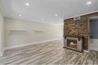 136 Peachtree Memorial Drive NW #RI 5, Atlanta, GA 30309 - Photo 4