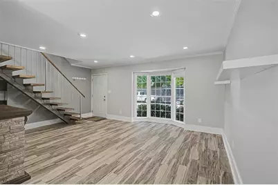 136 Peachtree Memorial Drive NW #RI 5, Atlanta, GA 30309 - Photo 6
