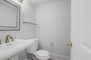 136 Peachtree Memorial Dr NW, Atlanta, GA 30309 - Photo 14