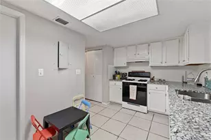 17 Little Silver Ct SE, Smyrna, GA 30080 - Photo 12