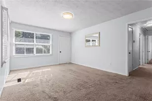 2560 Walton Way SW, Marietta, GA 30060 - Photo 6