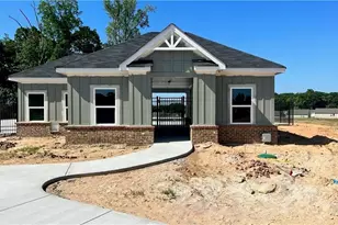 302 Knightsbridge Ln, Winder, GA 30680 - Photo 2
