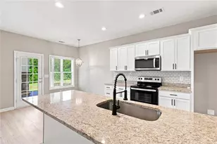 360 May Ln, Carnesville, GA 30521 - Photo 8
