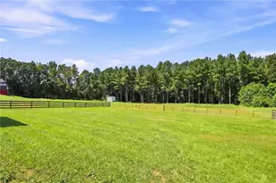 360 May Ln, Carnesville, GA 30521 - Photo 32