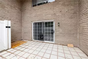 346 Carpenter Dr, Sandy Springs, GA 30328 - Photo 14