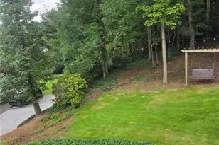 5434 Dunwoody Knoll Ct, Dunwoody, GA 30338 - Photo 2