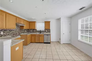2545 Lake Royale Dr, Riverdale, GA 30296 - Photo 12