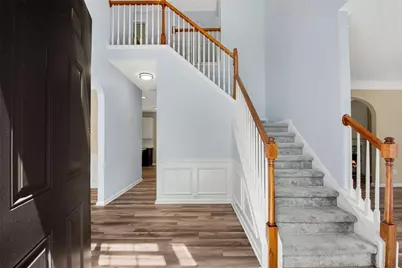 2015 Aldbury Lane, Woodstock, GA 30189 - Photo 2