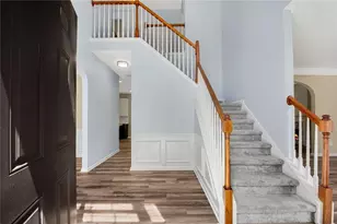 2015 Aldbury Ln, Woodstock, GA 30189 - Photo 2