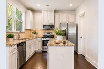 2001 Brightleaf Way #140, Marietta, GA 30060 - Photo 4