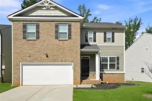 154 Silver Birch Pass, Newnan, GA 30265 - Photo 2
