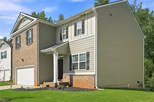 154 Silver Birch Pass, Newnan, GA 30265 - Photo 2