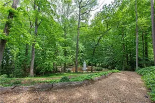 4189 Harrogate Dr NW, Atlanta, GA 30327 - Photo 38
