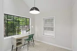 980 Brookdale Dr, East Point, GA 30344 - Photo 16