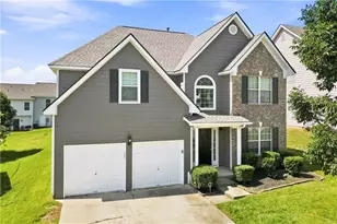 5655 Laurel Ridge Dr, Atlanta, GA 30344 - Photo 2