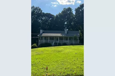 6235 Emerald Springs Drive SE, Acworth, GA 30102 - Photo 1