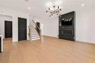 604 Silva St, Cumming, GA 30040 - Photo 16