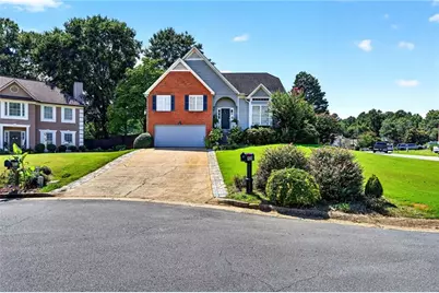 1320 Camden Place, Lawrenceville, GA 30043 - Photo 2