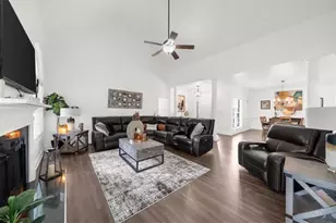 1330 Crimson Ln, McDonough, GA 30252 - Photo 2