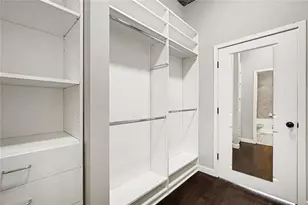 250 Pharr Rd NE, Atlanta, GA 30305 - Photo 22