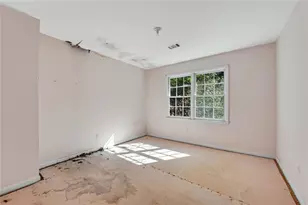 1255 Lake Charles Dr, Roswell, GA 30075 - Photo 24