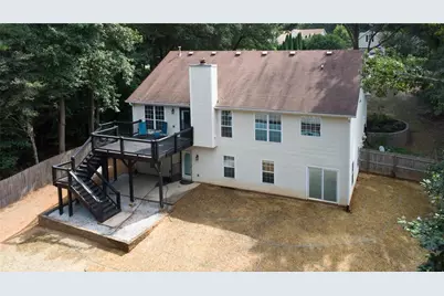 4267 Riviere Pt, Gainesville, GA 30507 - Photo 4