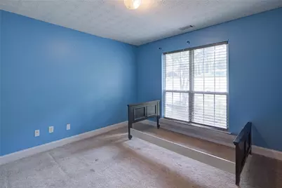 4267 Riviere Pt, Gainesville, GA 30507 - Photo 24