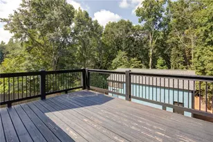 4267 Riviere Point, Gainesville, GA 30507 - Photo 8