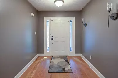 4267 Riviere Pt, Gainesville, GA 30507 - Photo 12