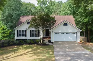 4267 Riviere Point, Gainesville, GA 30507 - Photo 1