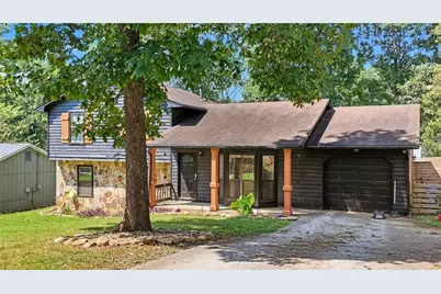 1961 Woodlot Trail, Lithonia, GA 30058 - Photo 2