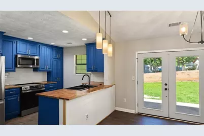 1961 Woodlot Trail, Lithonia, GA 30058 - Photo 14