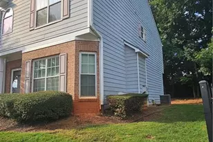 2511 Walden Lake Dr, Decatur, GA 30035 - Photo 2