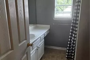 2511 Walden Lake Dr, Decatur, GA 30035 - Photo 14