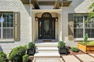 520 Chestnut Walk, Canton, GA 30114 - Photo 6
