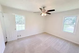 467 Oak Way, Lawrenceville, GA 30046 - Photo 4
