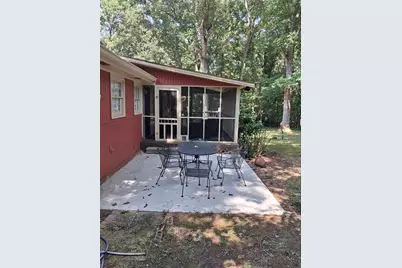 2589 King Circle SE, Conyers, GA 30013 - Photo 4