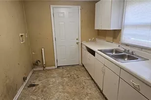 244 Dollar Mill Rd SW, Atlanta, GA 30331 - Photo 6