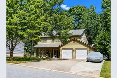 2906 Hidden Drive, Lawrenceville, GA 30044 - Photo 2
