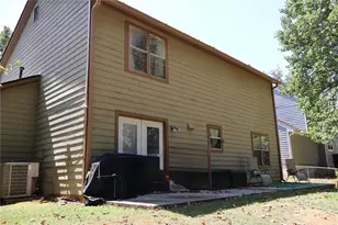 2906 Hidden Dr, Lawrenceville, GA 30044 - Photo 18
